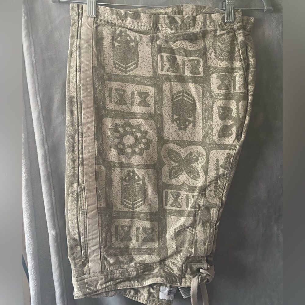 MEN’S Casual Shorts With Cool Designs